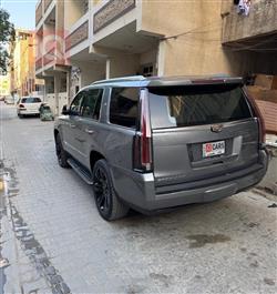 كاديلاك اسكاليد